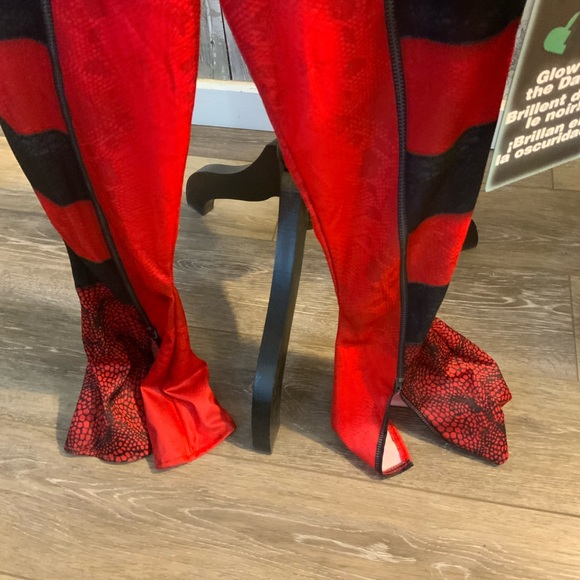 Disney Descendants Red/Glow in Dark Superhero Kids Costume. - Picture 5 of 8